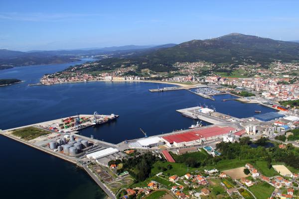 Vista aérea del puerto de Vilagarcía