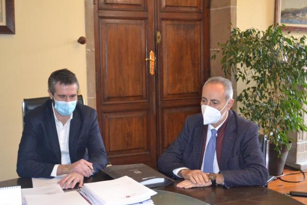 Reunión entre el presidente de la Autoridad Portuaria y el alcalde de Vilagarcía
